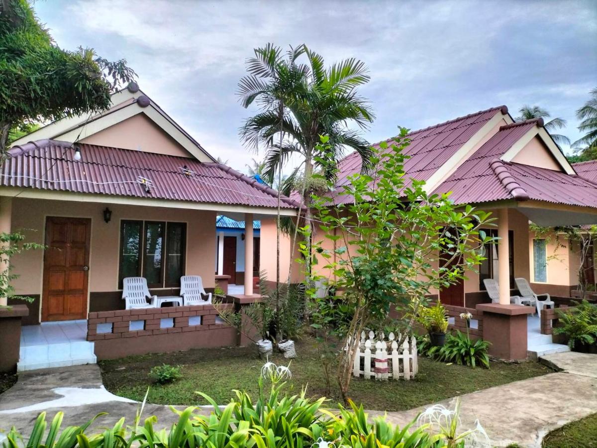 Salatan Resort Ko Lanta Buitenkant foto