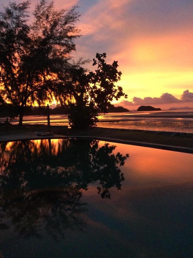 Salatan Resort Ko Lanta Buitenkant foto