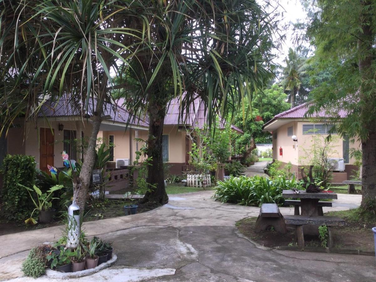 Salatan Resort Ko Lanta Buitenkant foto