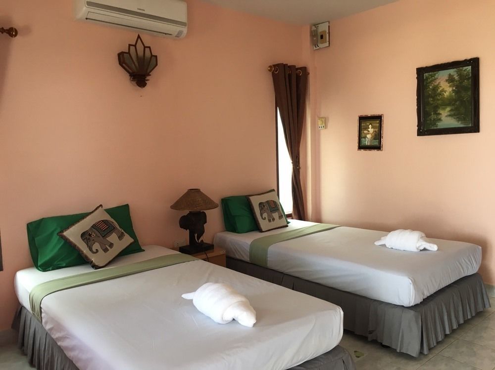 Salatan Resort Ko Lanta Buitenkant foto